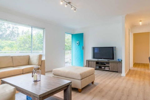 Central Coast Escape - Sunshine Coast Tourism 4