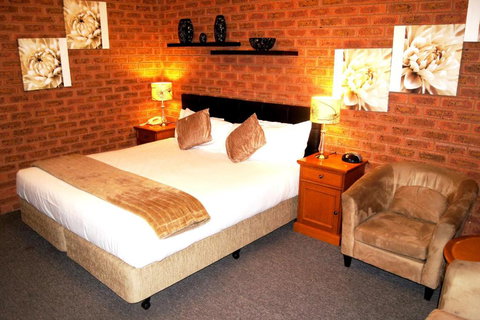 Central Yarrawonga Motor Inn - Sunshine Coast Tourism 3