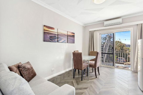 Central 1br - Explore Fremantle - Sunshine Coast Tourism 2