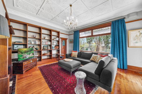 Chelsea Lodge - Sunshine Coast Tourism 3