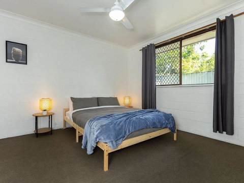Chic 2BR In The Heart Of South Albury - Sunshine Coast Tourism 0