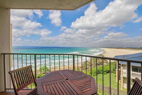 Chiswell Place Unit 7 31 Warne Tce - Sunshine Coast Tourism 3