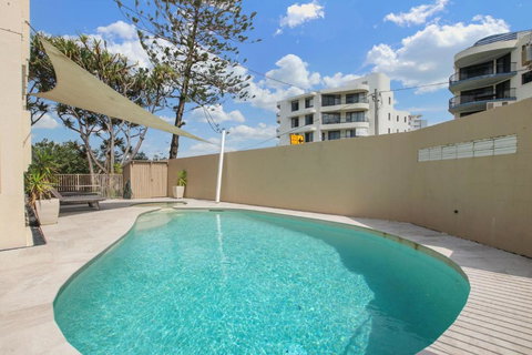 Chiswell Place Unit 7 31 Warne Tce - Sunshine Coast Tourism 4