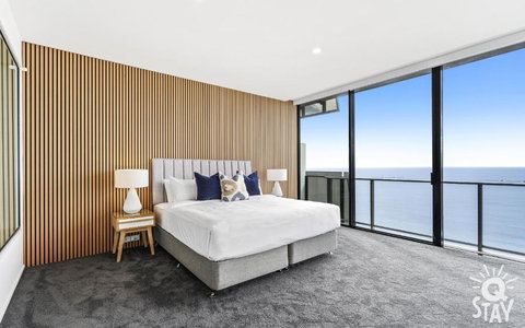 Circle On Cavill Coastal Luxe By Q Stay - Sunshine Coast Tourism 4