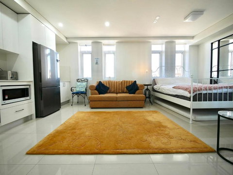 City Beach Studio - Sunshine Coast Tourism 0