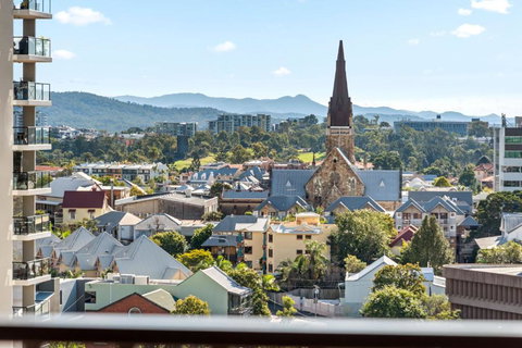 City Living! 1Bed/1Bath/1Car/Pool - Sunshine Coast Tourism 4