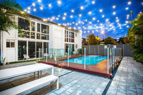 City Star Lodge - Sunshine Coast Tourism 4