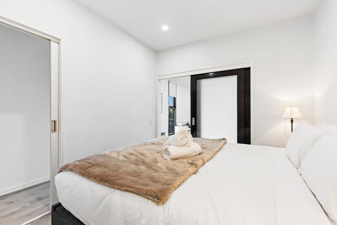 Cityscape In The Heart Of Melbourne - Sunshine Coast Tourism 2