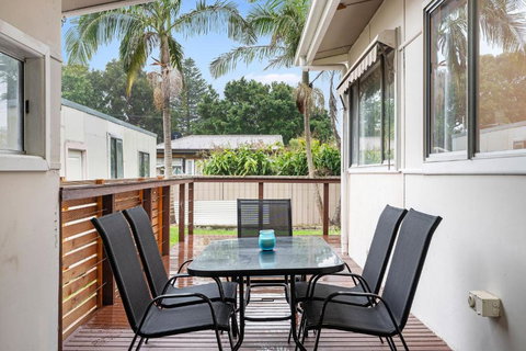 Classic Coastal Charm - Sunshine Coast Tourism 1