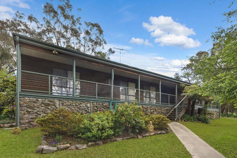 Cleopatra - Sunshine Coast Tourism 0