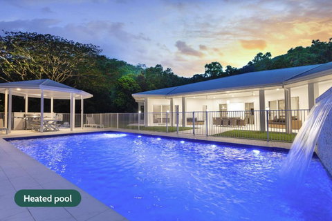 Clifton Cove - A Luxury Escape By The Beach - Sunshine Coast Tourism 0