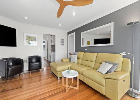 Cloud 9 At Batehaven - Sunshine Coast Tourism 4