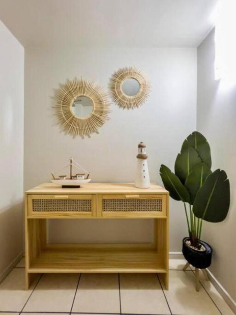 Cloud9 At Chevron Towers - Sunshine Coast Tourism 4