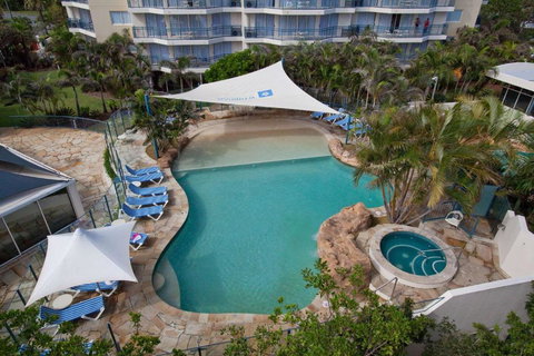 Club Wyndham Kirra Beach - Sunshine Coast Tourism 1