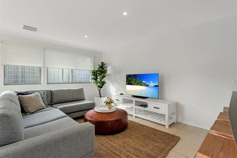 Coast Bliss On Currambene - Sunshine Coast Tourism 2