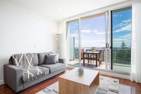 Coast On Colley Luxury 1BR Glenelg - Sunshine Coast Tourism 3