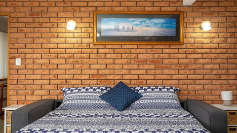 Coastal Charm Ettalong Beach - Sunshine Coast Tourism 3