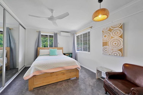 Coastal Chill - Sunshine Coast Tourism 2