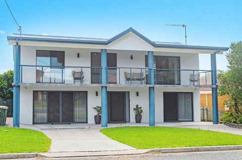 Coastal Escape - Sunshine Coast Tourism 0