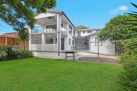 Coastal Escape - Sunshine Coast Tourism 4