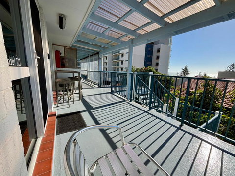 Coastal Ocean Views & Breezes - Sunshine Coast Tourism 1