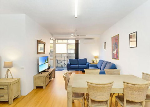 Coasters 2 - Sunshine Coast Tourism 1