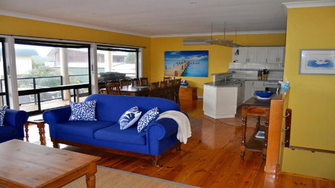 Coffin Bay Retreat - Sunshine Coast Tourism 3