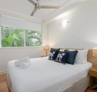 Coral Apartments Port Douglas - Holiday Sunshine Coast