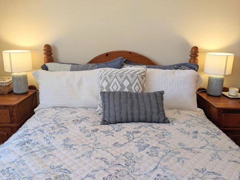 Cottage In Uraidla - Holiday Sunshine Coast 4