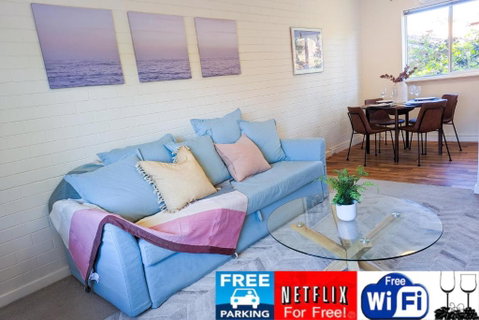 Crawley Cosy Urban Retreat Close To CBD UWA Free Park Netflix - Sunshine Coast Tourism 0