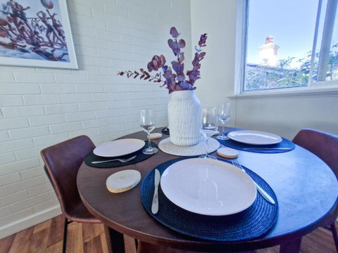 Crawley Cosy Urban Retreat Close To CBD UWA Free Park Netflix - Sunshine Coast Tourism 3