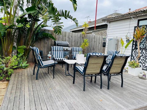 D103 Lemon Tree House - Sunshine Coast Tourism 1