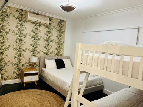 D113 Marsden Garden Estate - Sunshine Coast Tourism 3