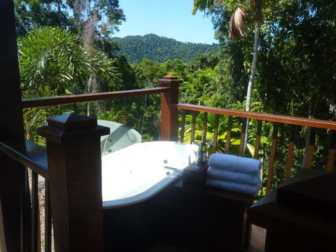 Daintree Holiday Homes - Yurara - Sunshine Coast Tourism 3