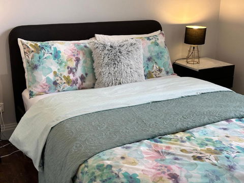 Daisy Cottage On Duke 3BR - Sunshine Coast Tourism 4