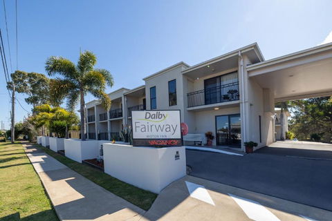 Dalby Fairway Motor Inn - Sunshine Coast Tourism 0