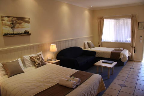 Dalby Mid Town Motor Inn - Sunshine Coast Tourism 2