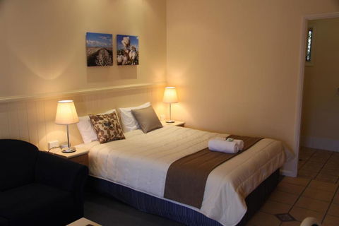 Dalby Mid Town Motor Inn - Sunshine Coast Tourism 3