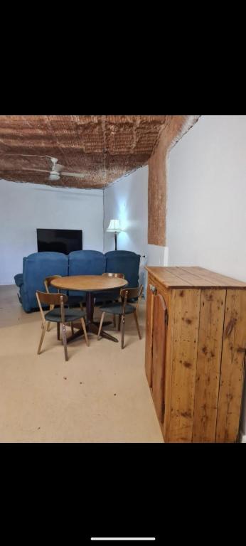 Desert Gum Grund St - Sunshine Coast Tourism 4