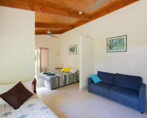 Daintree Siesta - Sunshine Coast Tourism 4