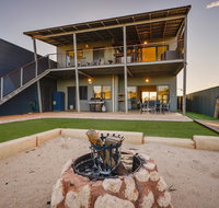 27 Osprey Way - Amazing Pet-Friendly Beach House with Gulf Views - Sunshine Coast Tourism