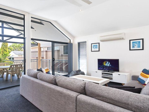 27a Christmas Bush Avenue - Wifi, Aircon, Close To Dutchies Beach - Sunshine Coast Tourism 1