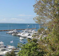 3 'Paradiso' 4 Laman Street - aircon pool heart of town water views - Sunshine Coast Tourism