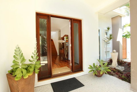 3 Bauhinia Crescent Marcoola - PET FRIENDLY, LINEN SUPPLIED, 500 BOND - Sunshine Coast Tourism 1