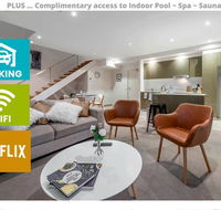 3 BDR Stylish City Retreat // Close to All and Everything in Canberra - Holiday Sunshine Coast