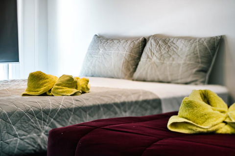 3 Bedroom Apartment / Spence St - Holiday Sunshine Coast 2