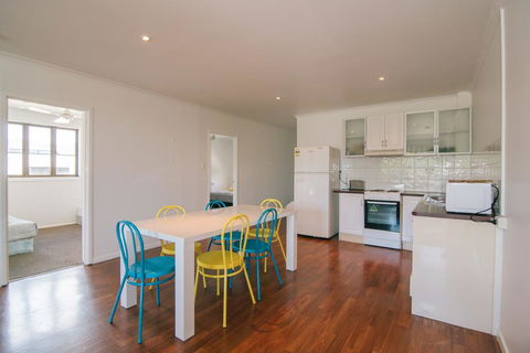 3 Bedroom Apartment / Spence St - Holiday Sunshine Coast 1