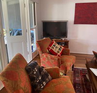 3 Bedroom Character Home Near CBD - Sunshine Coast Tourism