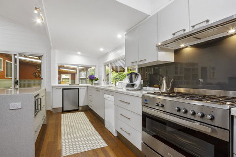 3 Macleay St, Narrawallee - Sunshine Coast Tourism 1