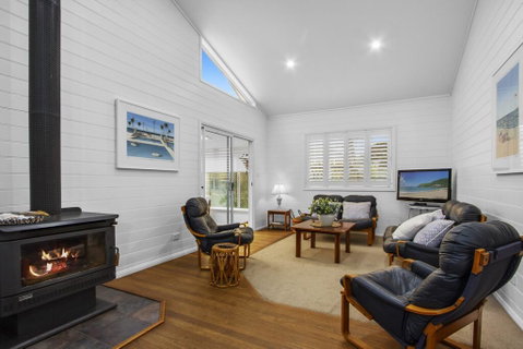 3 Macleay St, Narrawallee - Sunshine Coast Tourism 2